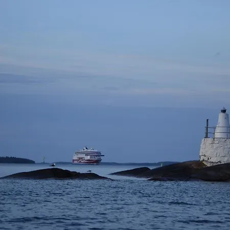 מלון Nestor & Restaurant Back Pocket