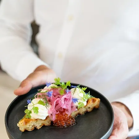 Nestor & Restaurant Back Pocket 4* Korpo