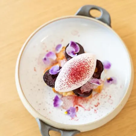 Nestor & Restaurant Back Pocket