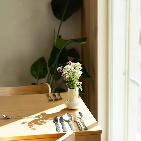 מלון Nestor & Restaurant Back Pocket 4*